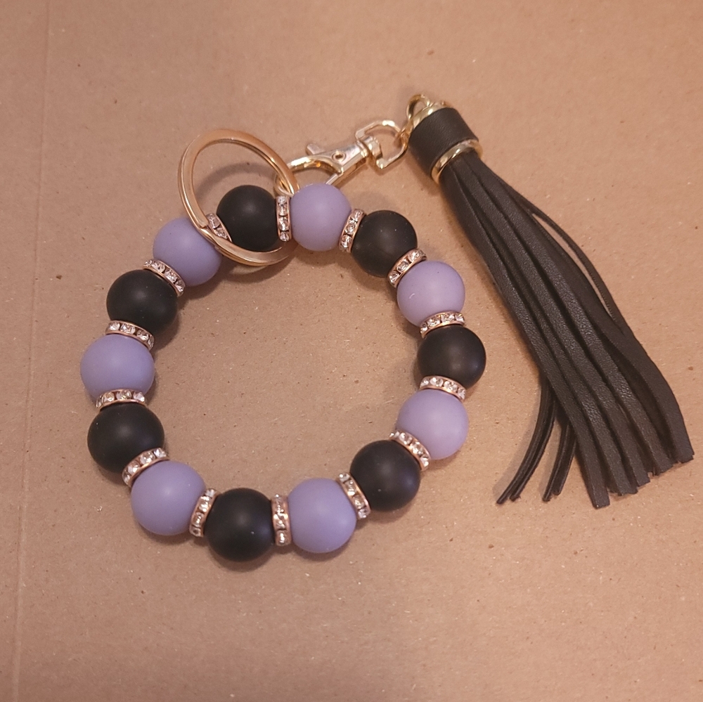 Chic Beaded Bracelet with Tassel (HOMEMADE)